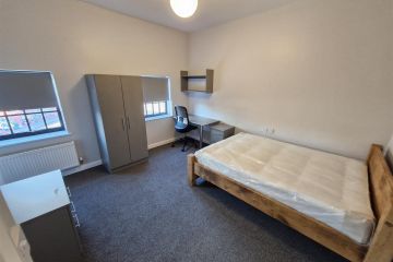 Bath Inn, Robin Hood Street